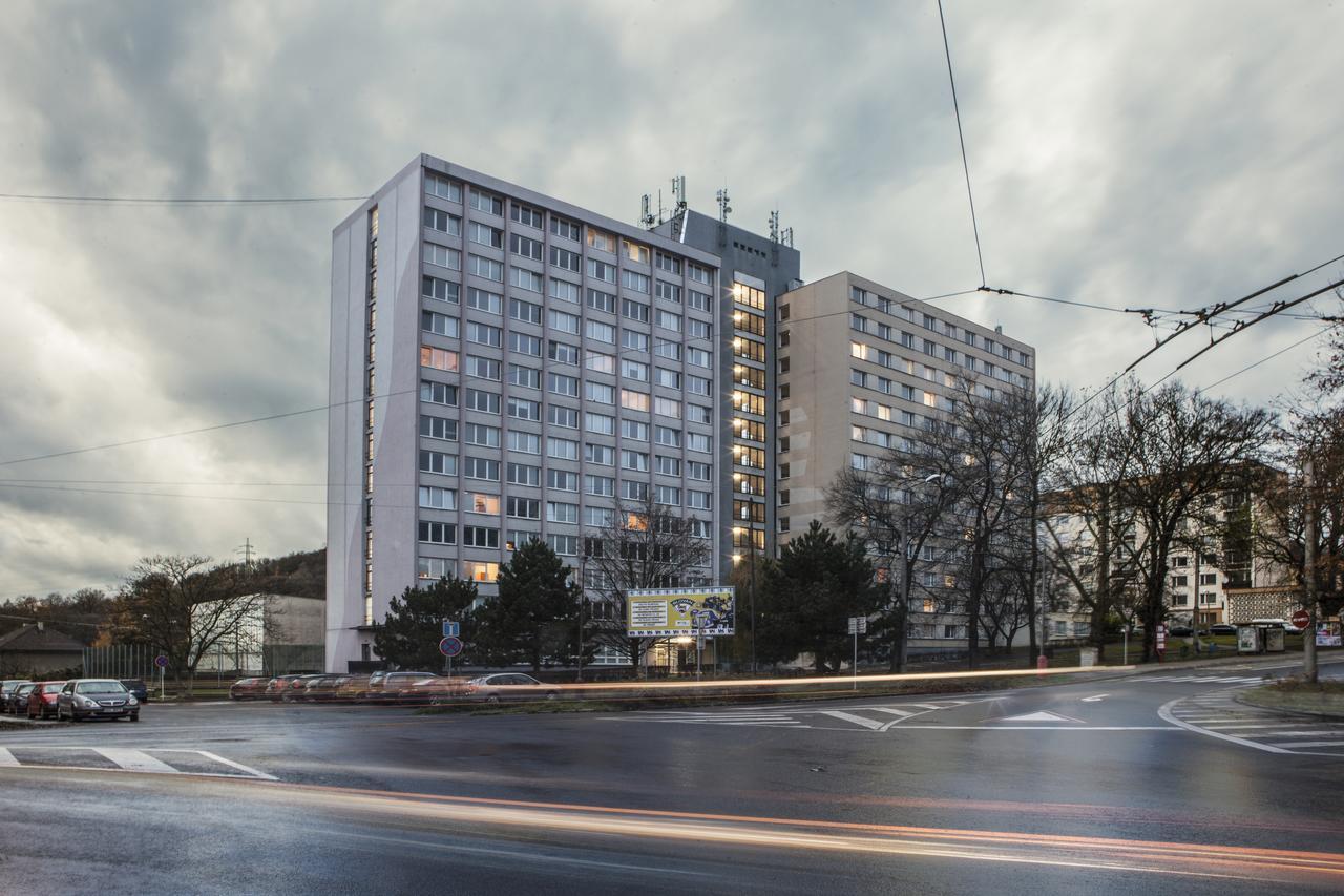 Koleje Ujep Hostel Ústí nad Labem Exterior foto